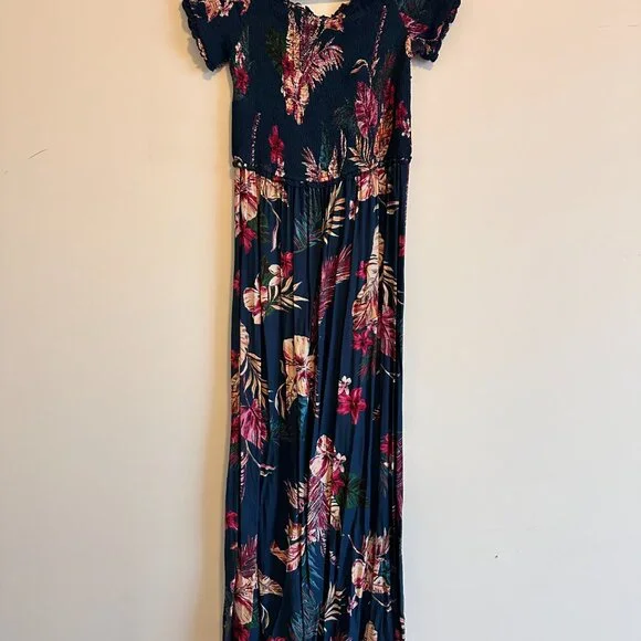 Lightweight Elastic Long Flowy Floral Print Maxi Dress - Picture 9 of 10